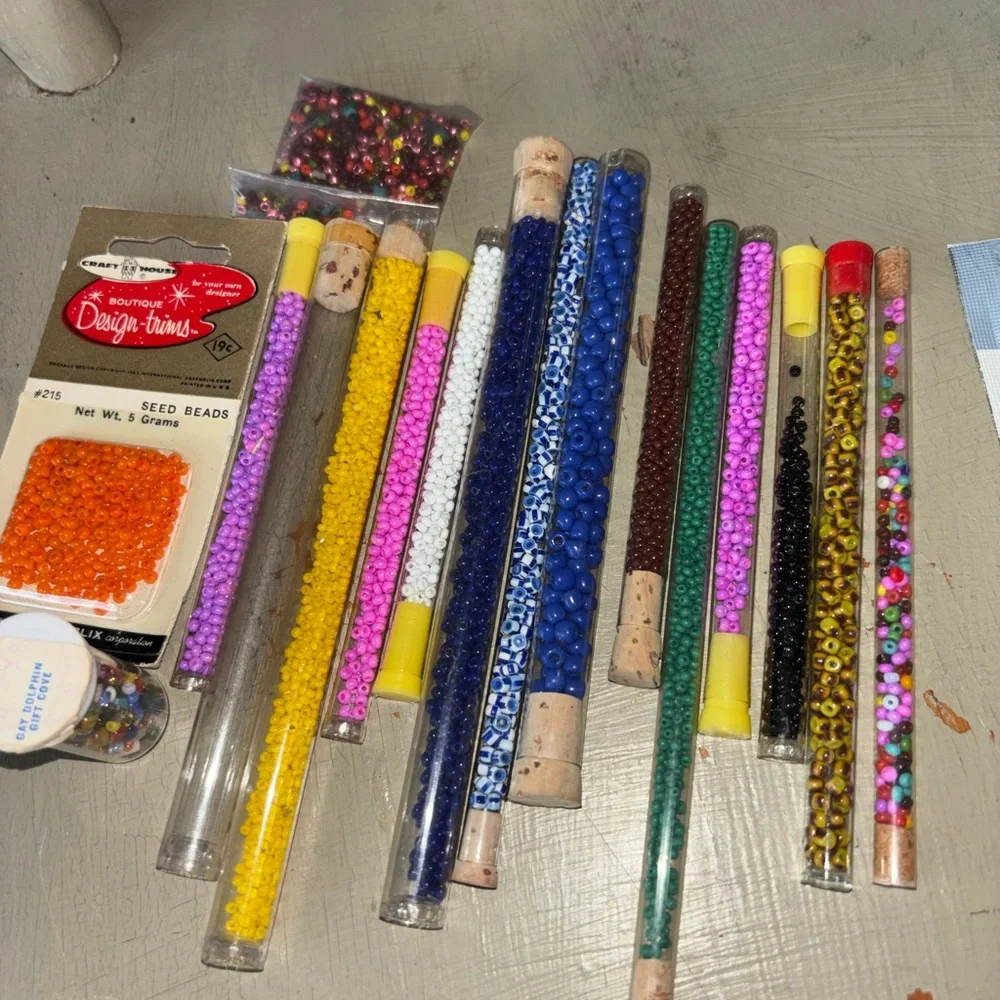 Crafty house. Vintage Seed Beads Tubes